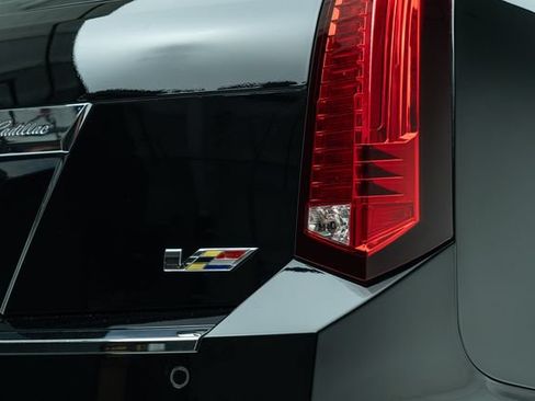Used 2014 Cadillac CTS V RWD image 15