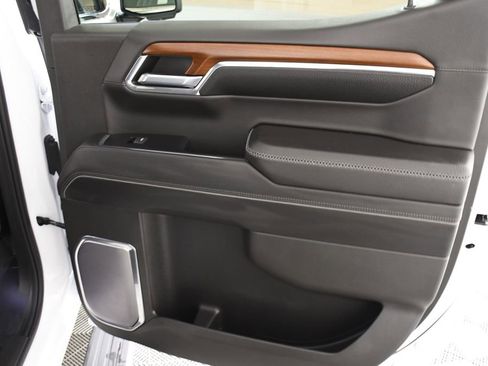 Used 2023 GMC Sierra 1500 Denali w/ Technology Package image 21