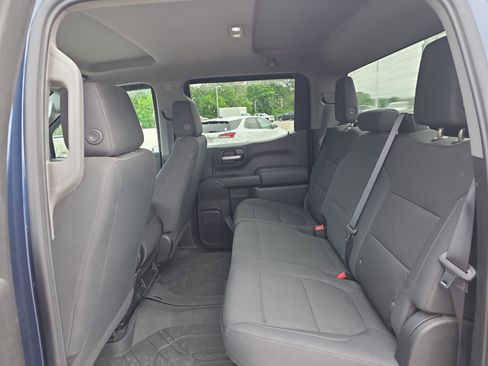 Used 2021 Chevrolet Silverado 1500 Custom w/ LPO, Dark Essentials Package AWD/4WD image 13