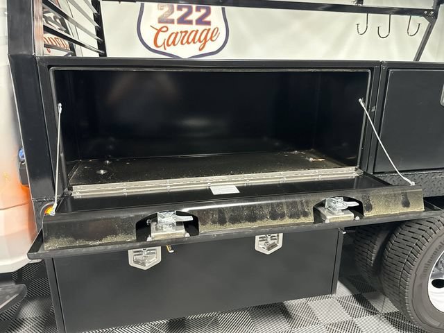 New 2023 Ford F550 4x4 Regular Cab Super Duty image 46
