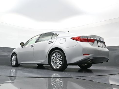 Used 2014 Lexus ES 350 FWD image 25