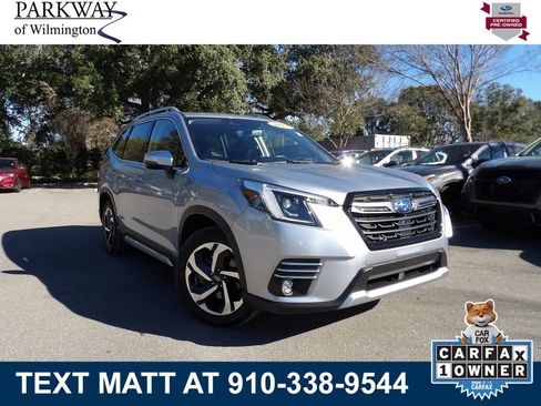 Used 2023 Subaru Forester Touring image 1