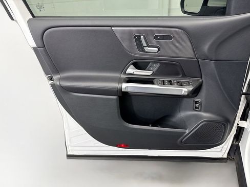 Certified 2023 Mercedes-Benz GLB 250 image 22