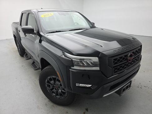 Used 2023 Nissan Frontier PRO-4X w/ Pro-4X Premium Package AWD/4WD image 2
