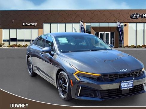 Used 2025 Kia K5 LXS FWD image 3