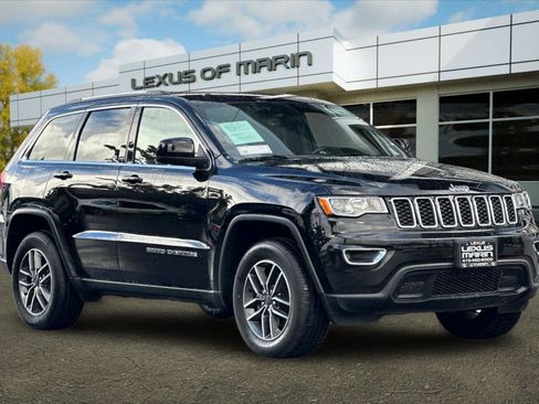 Used 2019 Jeep Grand Cherokee Laredo w/ Laredo X Package image 6