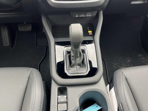 New 2025 Subaru Forester Limited image 15