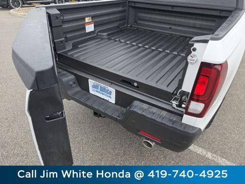 New 2026 Honda Ridgeline TrailSport image 17