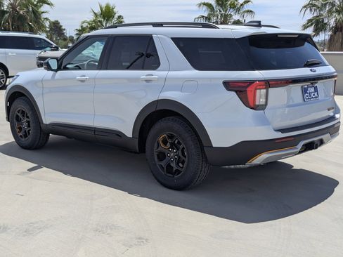 New 2026 Ford Explorer Tremor w/ Tremor Ultimate Package AWD/4WD image 4