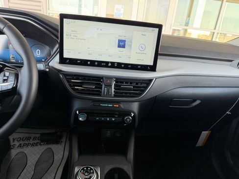 New 2026 Ford Escape SE w/ PHEV Premium Package image 12