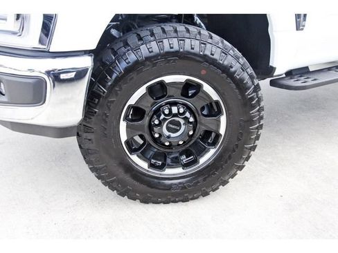 Used 2026 Ford F250 Lariat w/ Tremor Off-Road Package AWD/4WD image 29