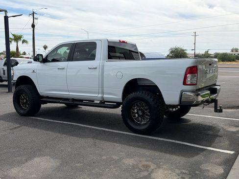 Used 2019 RAM 2500 Big Horn AWD/4WD image 4