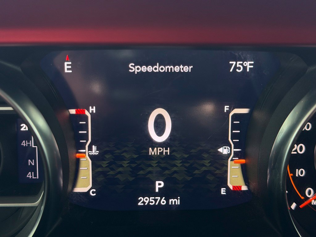 Used 2023 Jeep Gladiator Rubicon AWD/4WD image 25