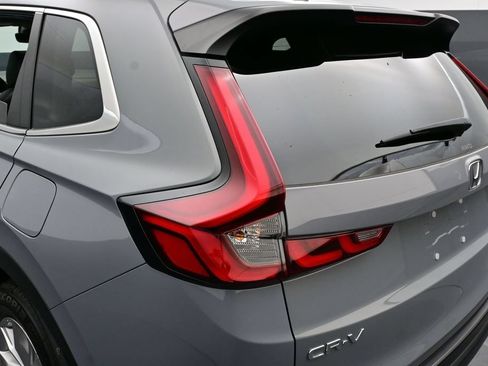 Used 2023 Honda CR-V EX-L image 42