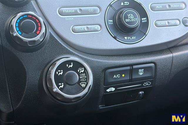 Used 2011 Honda Fit Sport image 23