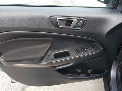 Used 2020 Ford EcoSport SE image 11