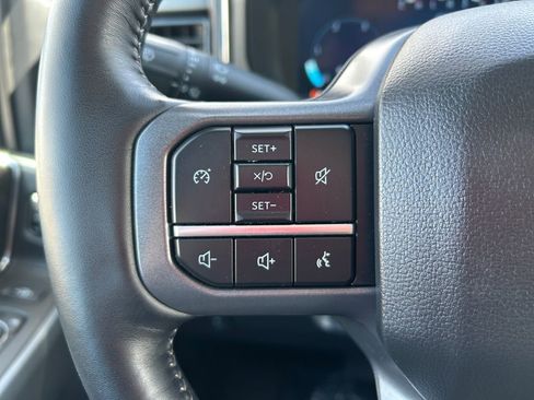 Used 2024 Ford F250 Lariat w/ Chrome Package image 21