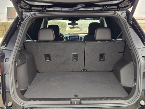 Used 2022 Chevrolet Equinox RS w/ RS Leather Package image 25