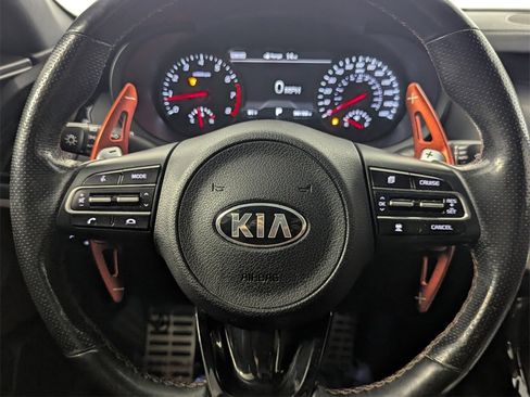 Used 2020 Kia Stinger GT2 image 17
