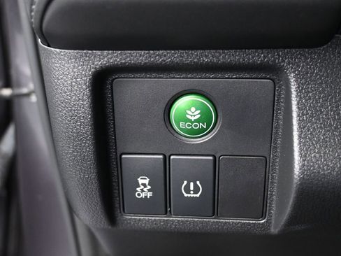 Used 2021 Honda HR-V Sport image 30