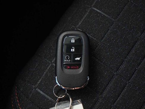 Certified 2026 Honda HR-V Sport image 28