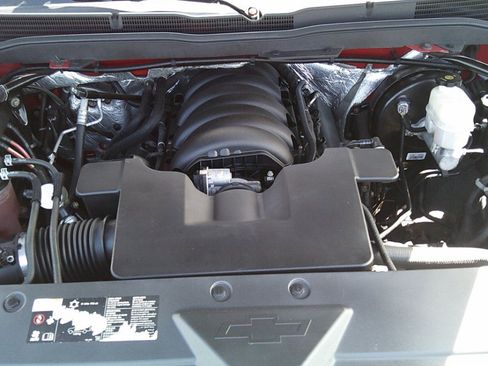 Used 2015 Chevrolet Silverado 1500 LT w/ All Star Edition AWD/4WD image 32