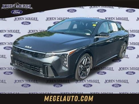 Used 2025 Kia K4 GT-Line FWD image 1