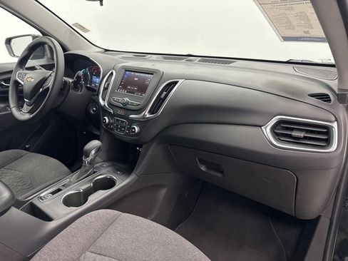 Used 2024 Chevrolet Equinox LT image 28