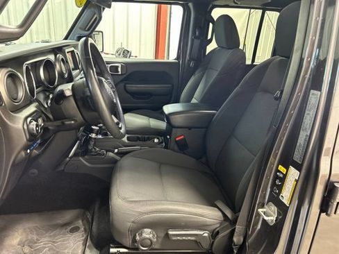 Used 2023 Jeep Wrangler Unlimited w/ Cold Weather Group AWD/4WD image 13