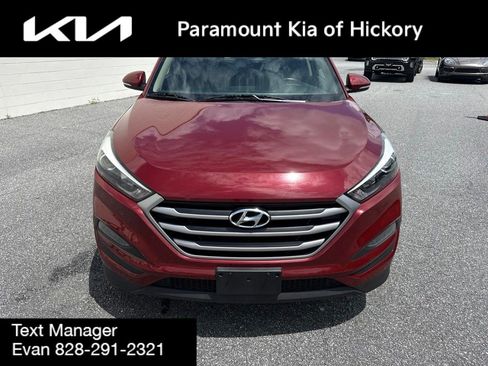 Used 2018 Hyundai Tucson SEL Plus AWD/4WD image 2