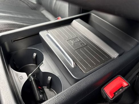 Used 2019 Audi Q5 Prestige w/ Prestige Package image 42