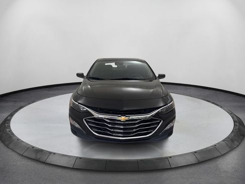 Used 2023 Chevrolet Malibu LT FWD image 2