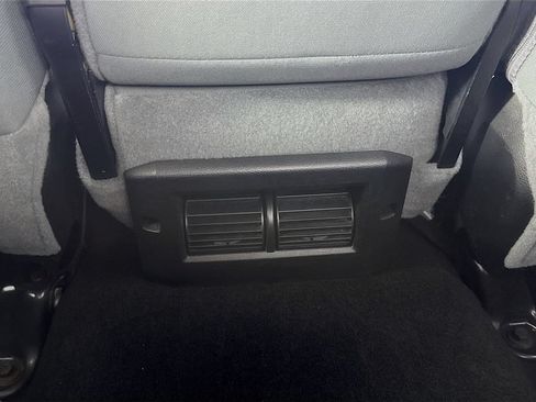 Used 2016 RAM 1500 Express RWD image 28
