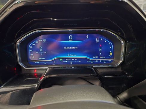 Used 2023 Chevrolet Silverado 1500 LT AWD/4WD image 21