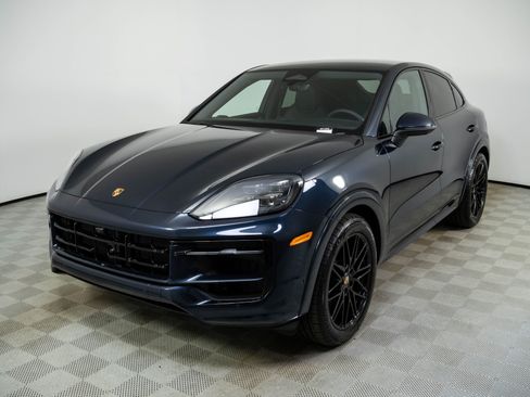 New 2026 Porsche Cayenne Coupe AWD/4WD image 1