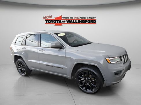 Used 2022 Jeep Grand Cherokee Laredo X AWD/4WD image 14