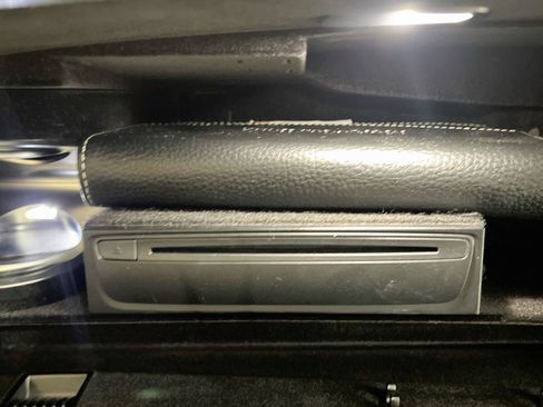 Used 2019 Mercedes-Benz S 450 Sedan image 35
