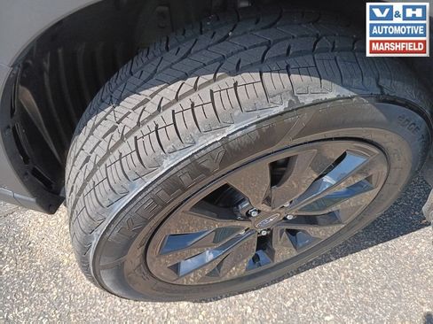 Used 2025 Subaru Outback Onyx Edition AWD/4WD image 19