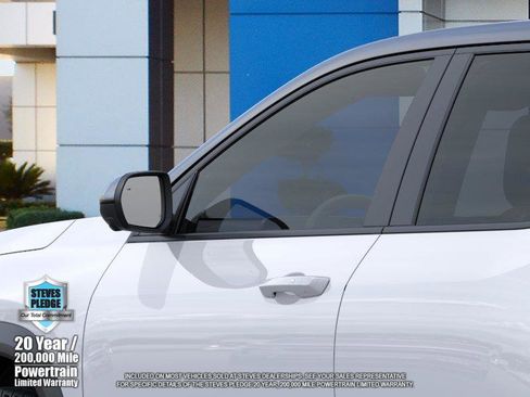 New 2026 Chevrolet Equinox LT w/ Safety and Technology Package FWD image 12