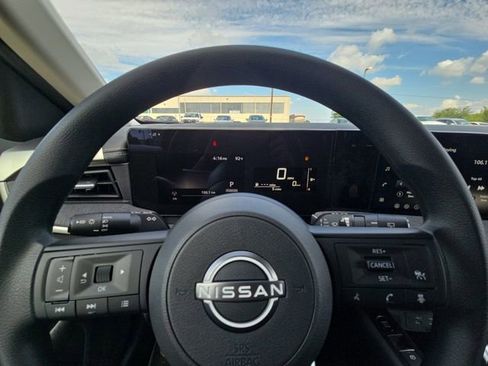 New 2026 Nissan Kicks SV AWD/4WD image 25