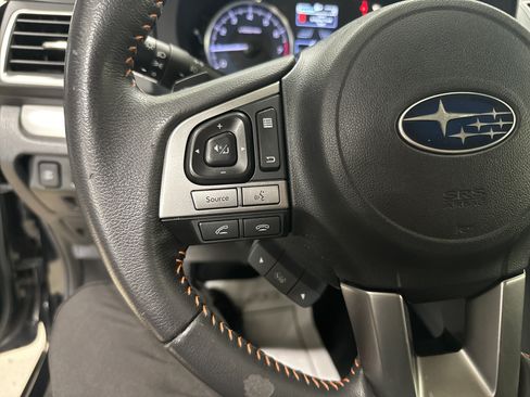 Used 2016 Subaru Crosstrek 2.0i Premium AWD/4WD image 19