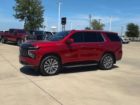 Certified 2025 Chevrolet Tahoe High Country AWD/4WD image 5