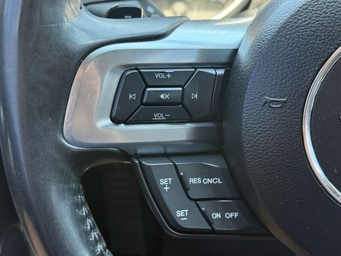 Used 2019 Ford Mustang Premium RWD image 21