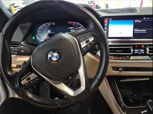 Used 2019 BMW X5 xDrive40i w/ Premium Package 2 image 7