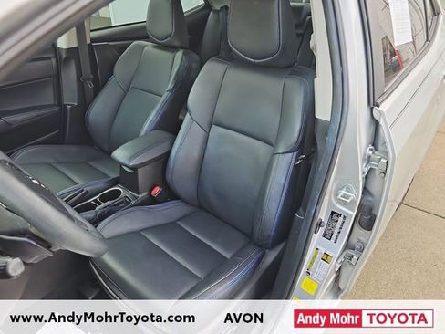 Used 2017 Toyota Corolla XSE image 9