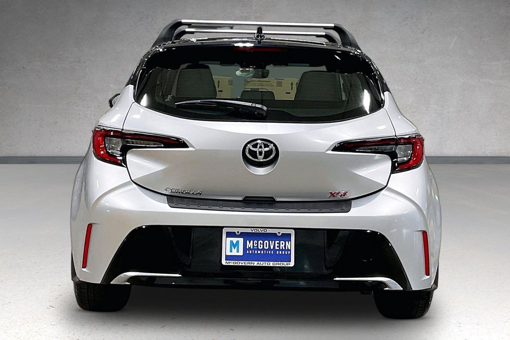Used 2025 Toyota Corolla XSE FWD image 6