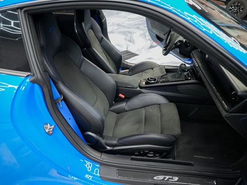 Used 2022 Porsche 911 GT3 RWD image 40