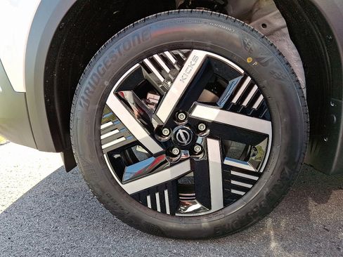 New 2026 Nissan Kicks SV w/ Cold Weather Package image 4