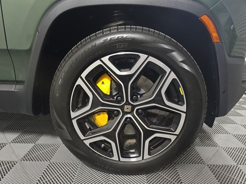Used 2022 Rivian R1S Launch Edition AWD/4WD image 11