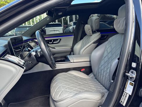 Used 2023 Mercedes-Benz S 580 S 580 image 9